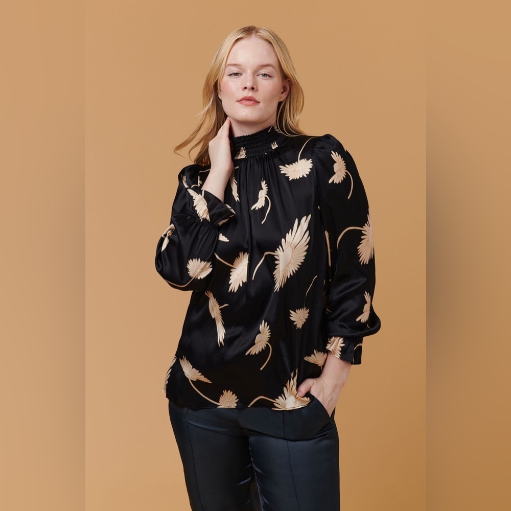 Tucker NYC Stella Top
Ivory and Cassis in Crepe de Chine